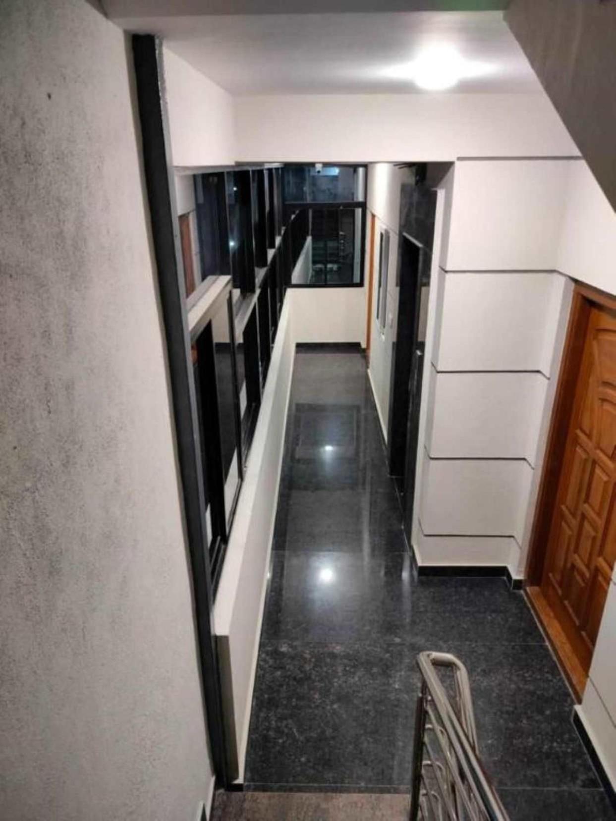 班加罗尔 Golden Chariot 1Bhk Flat Manyata Tech Park酒店 外观 照片